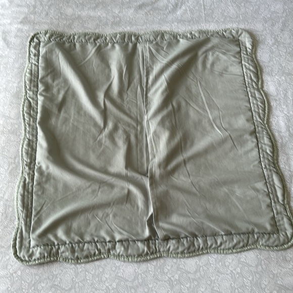 2 Extra Large Quilted Square Pillow Sham Cotton Sage Green home essentials pair - Picture 9 of 15
